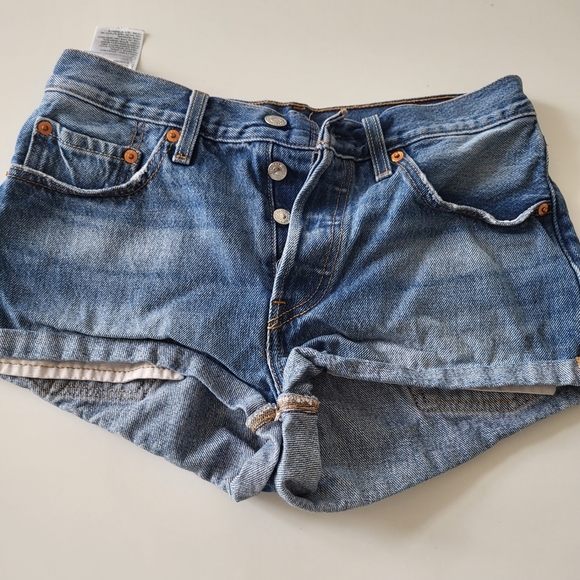 Levi's 501 Short Shorts - Picture 1 of 2